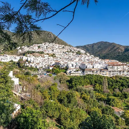 Apartment El Cerezal - Mountain Refuge With Amazing Nature Views Near Marbella
