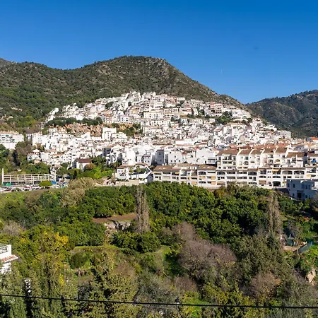 El Cerezal - Mountain Refuge With Amazing Nature Views Near Marbella Ojen